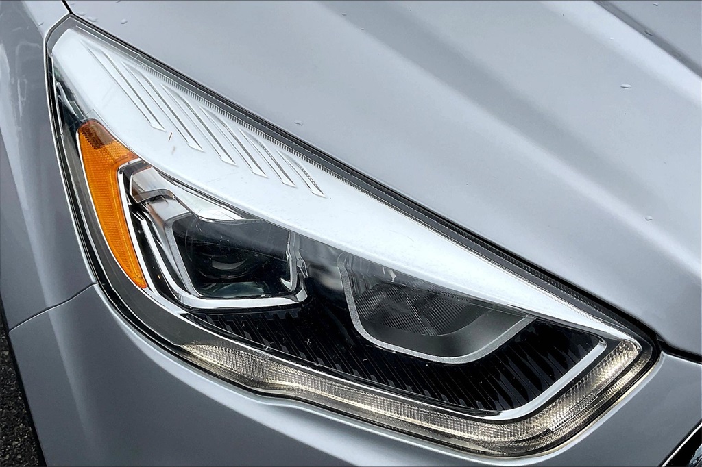 2017 Ford Escape SE - Photo 29