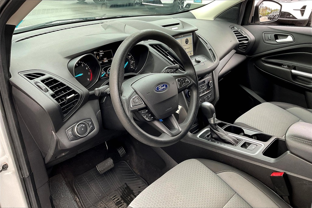 2017 Ford Escape SE - Photo 8