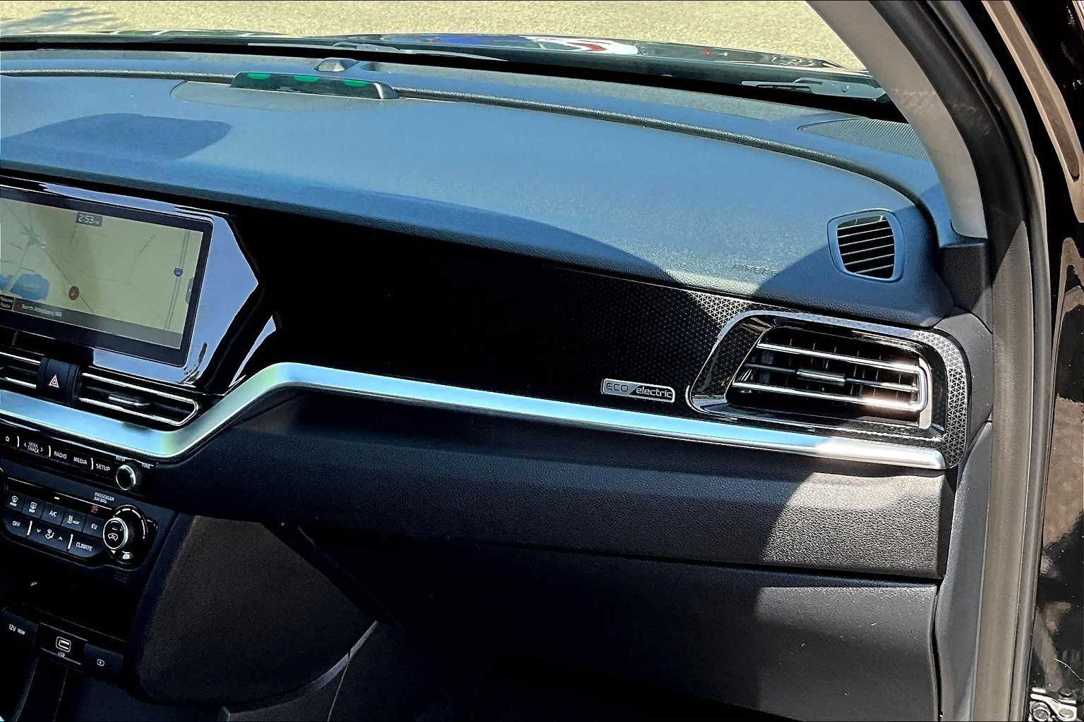 2022 Kia Niro EV EX - Photo 13