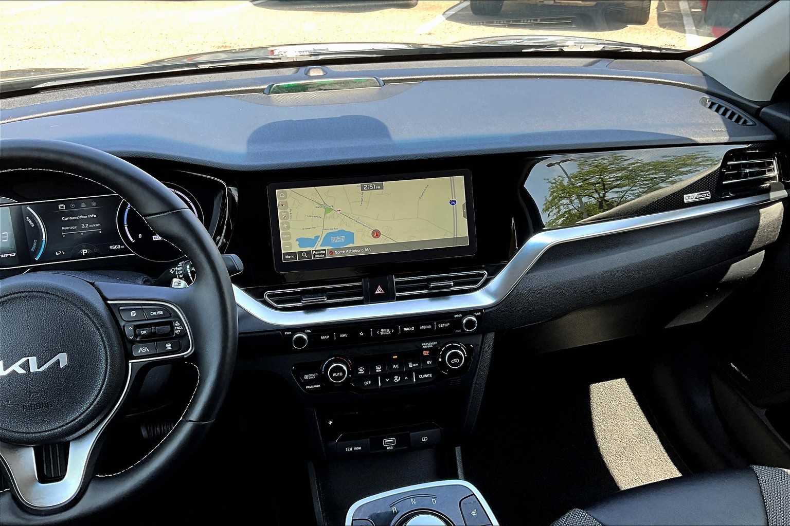 2022 Kia Niro EV EX - Photo 18