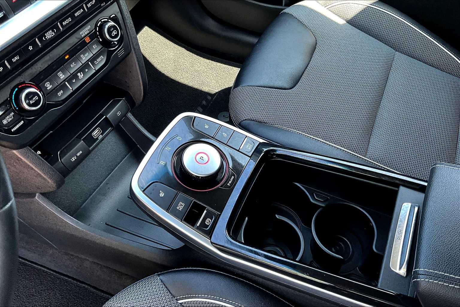 2022 Kia Niro EV EX - Photo 20