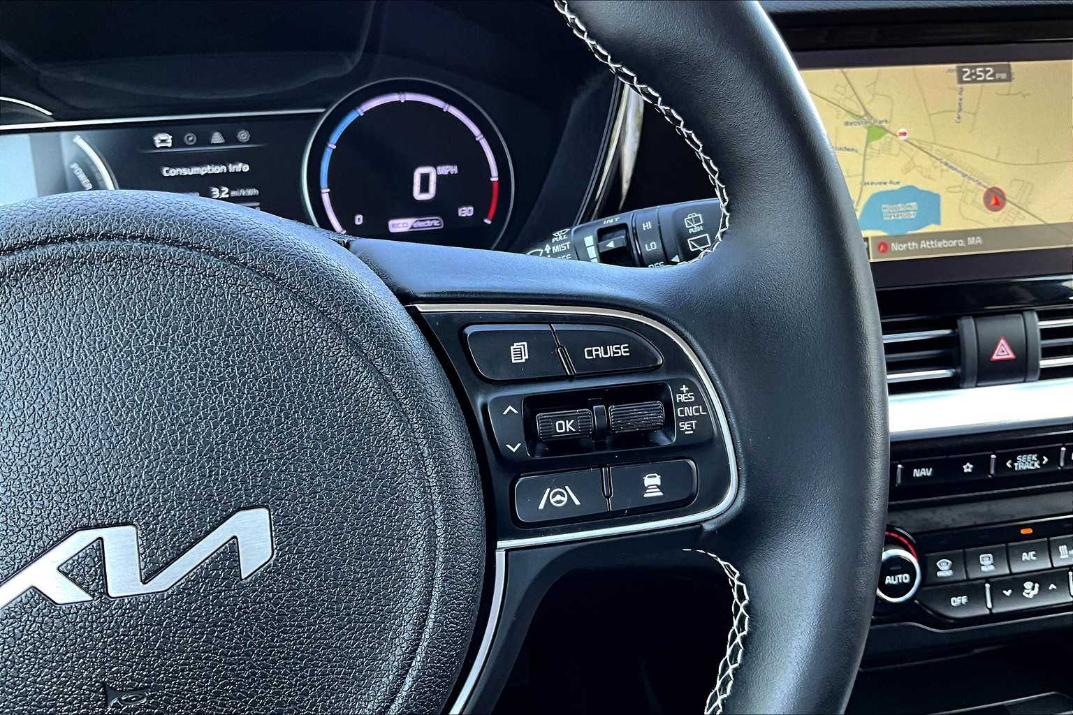 2022 Kia Niro EV EX - Photo 23
