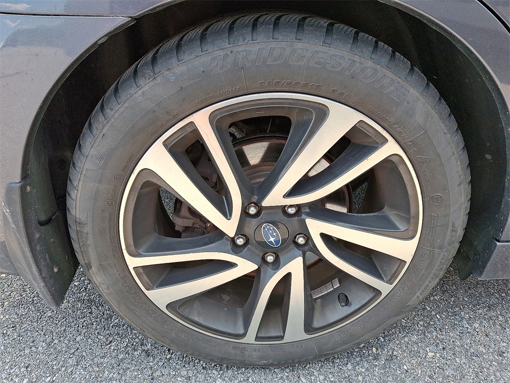 2017 Subaru Legacy 2.5i - Photo 7
