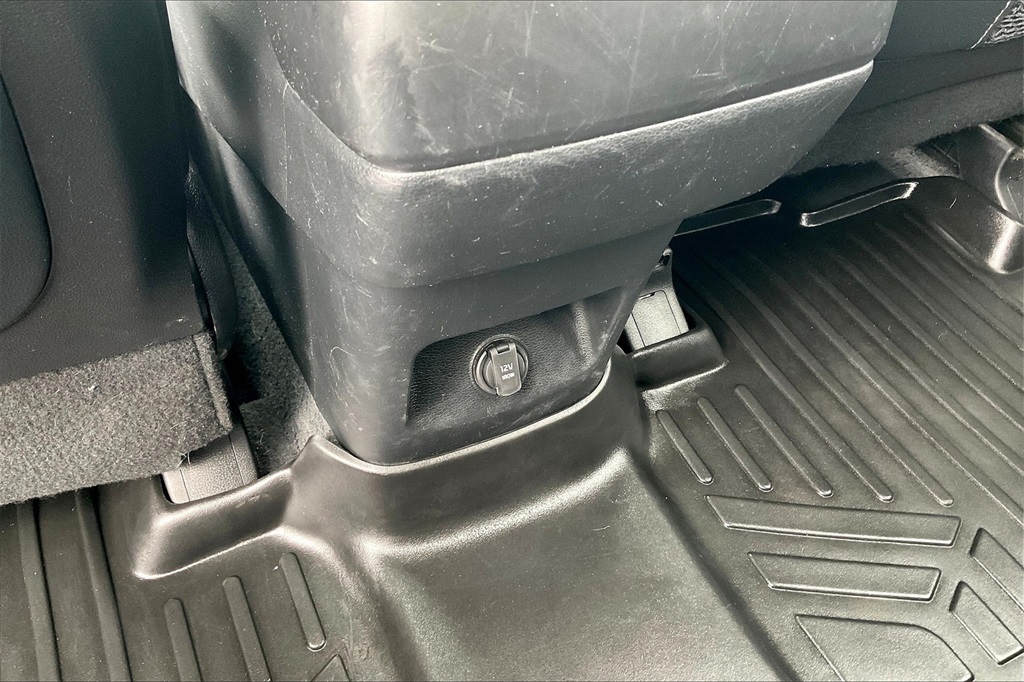 2022 Kia Telluride LX - Photo 27