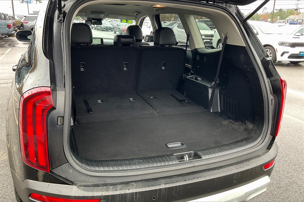 2022 Kia Telluride LX - Photo 36