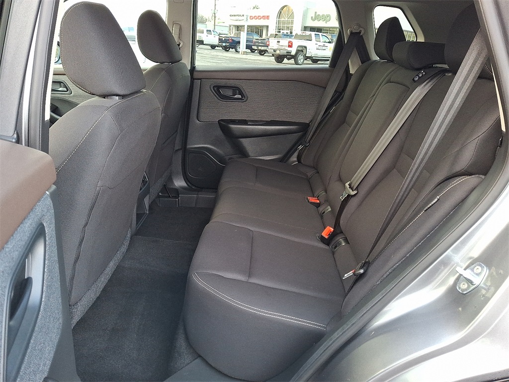 2023 Nissan Rogue S - Photo 11