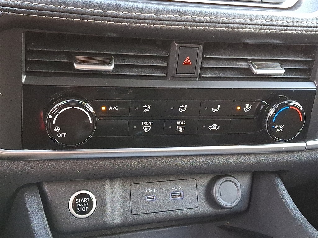 2023 Nissan Rogue S - Photo 16