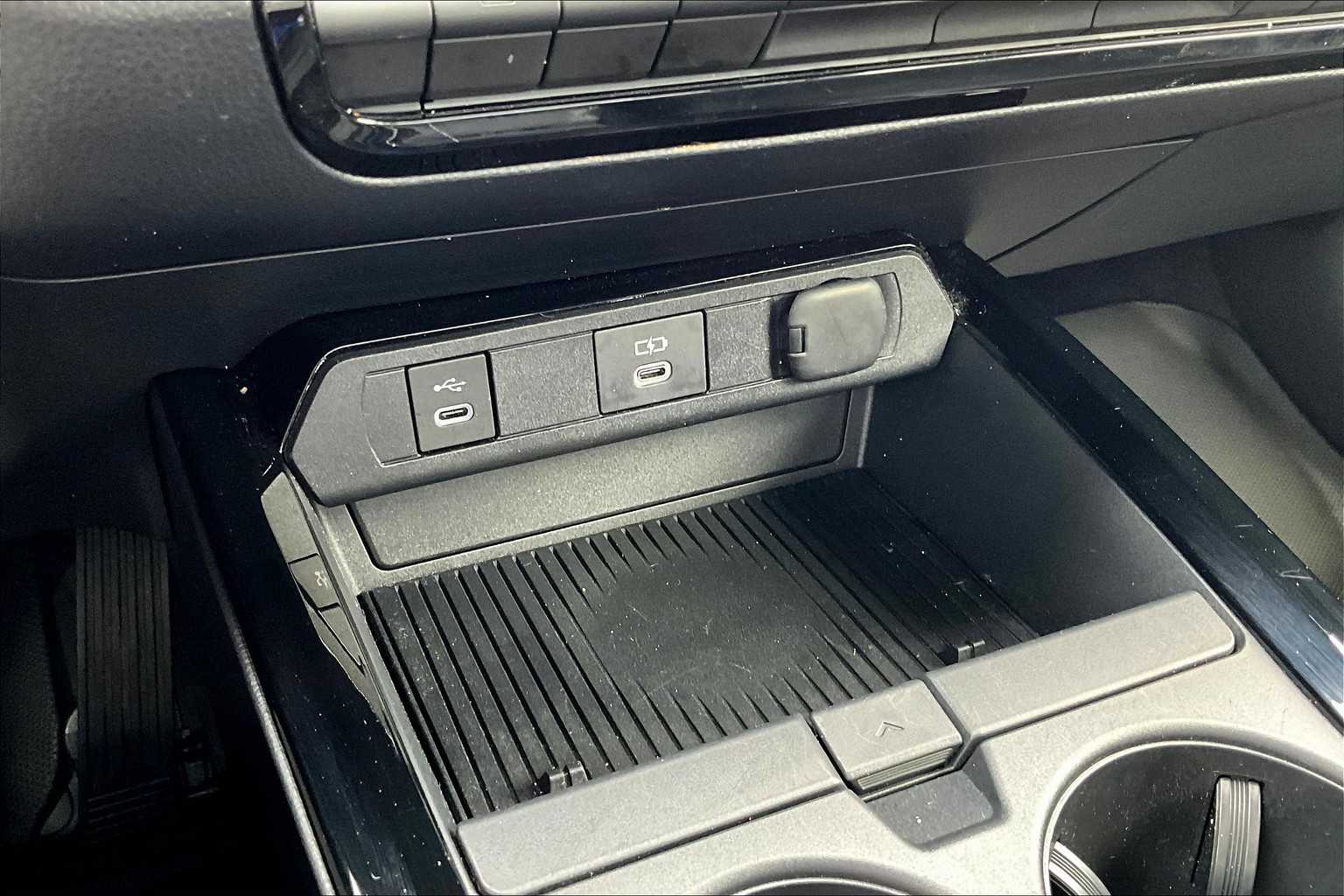 2023 Toyota Prius Prime XSE - Photo 27