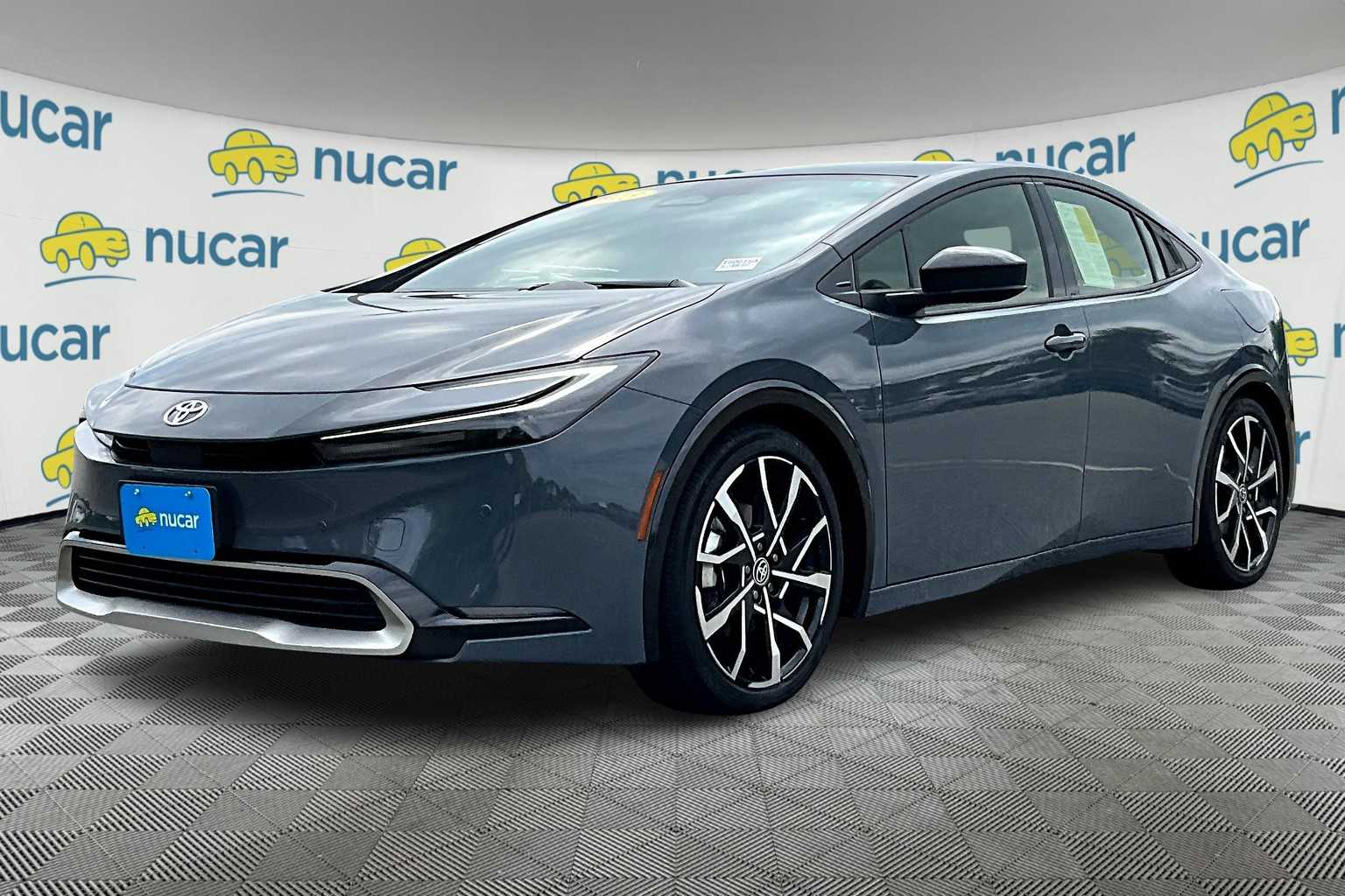 2023 Toyota Prius Prime XSE - Photo 3
