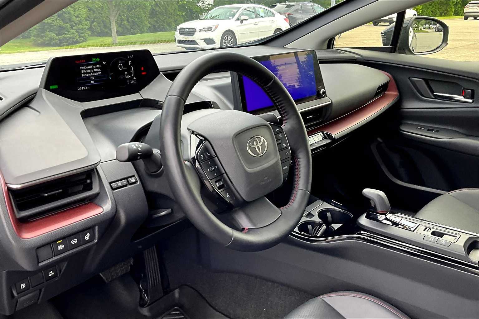 2023 Toyota Prius Prime XSE - Photo 8