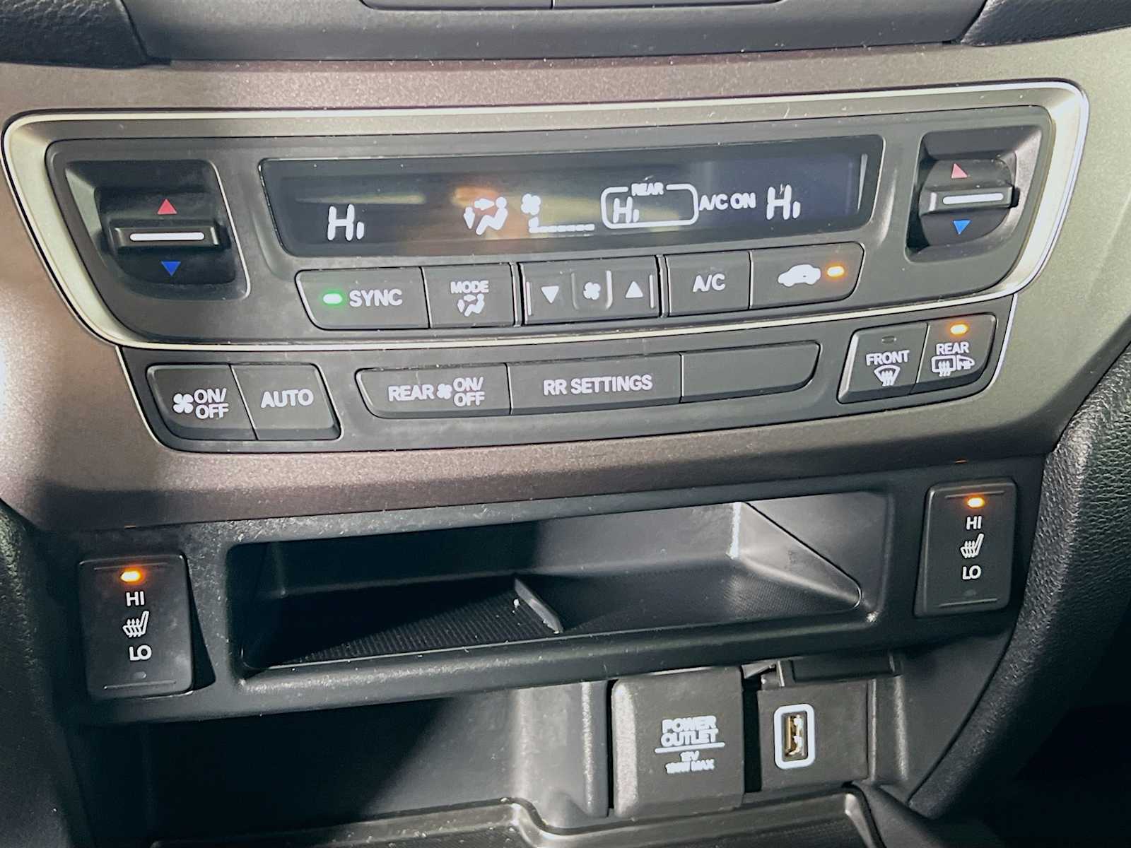 2019 Honda Ridgeline RTL - Photo 15