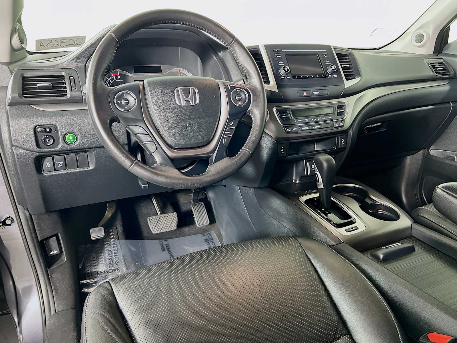 2019 Honda Ridgeline RTL - Photo 9