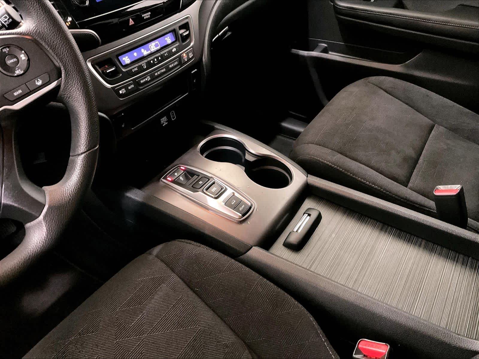 2022 Honda Pilot Sport - Photo 21