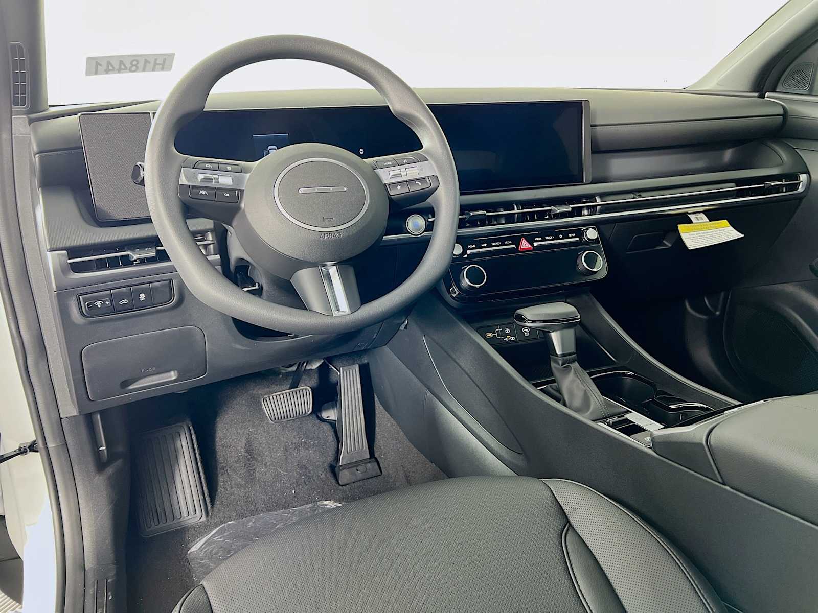 2026 Hyundai Santa Cruz SEL - Photo 6