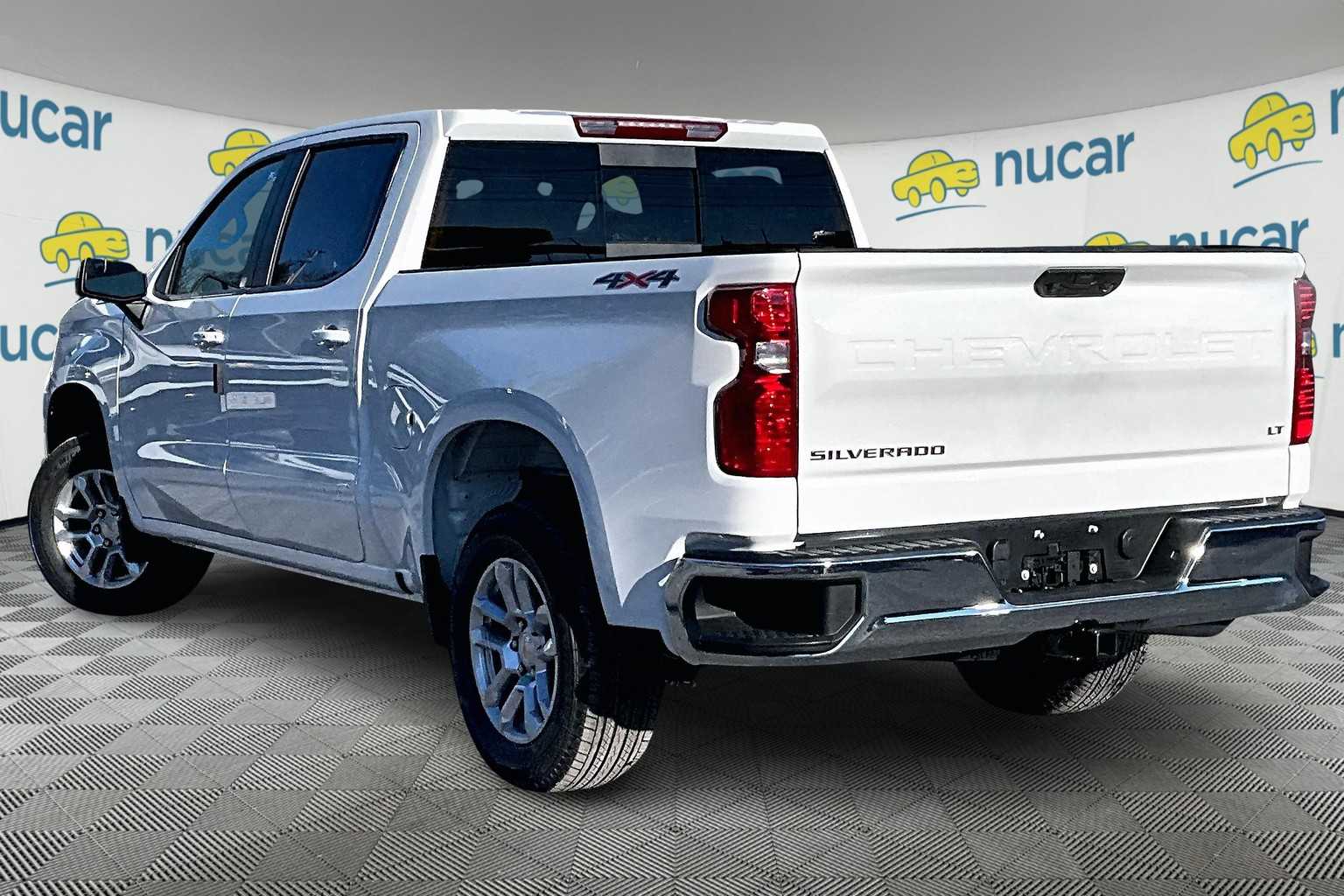 2025 Chevrolet Silverado 1500 LT - Photo 5