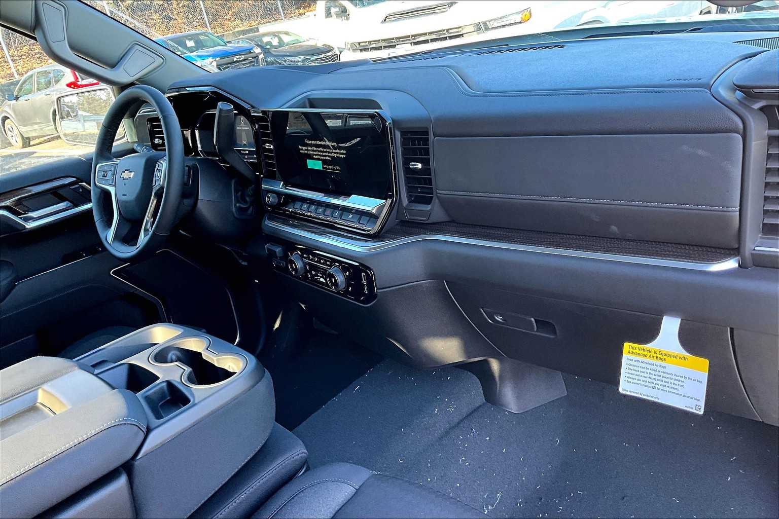 2025 Chevrolet Silverado 1500 LT - Photo 10