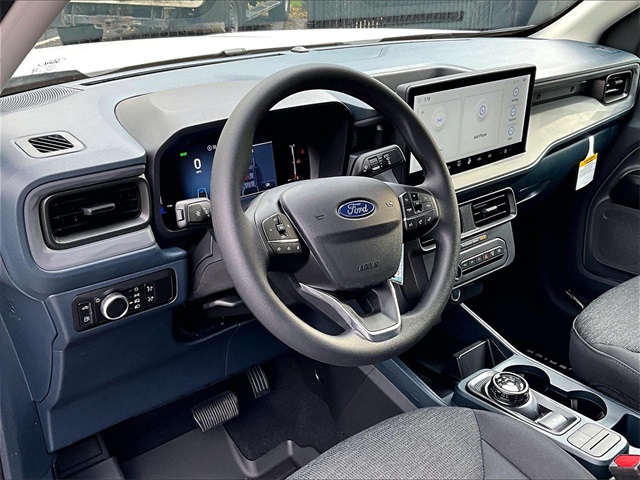 2025 Ford Maverick XL - Photo 7