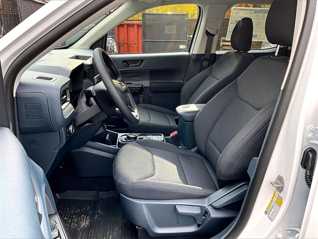 2025 Ford Maverick XL - Photo 10