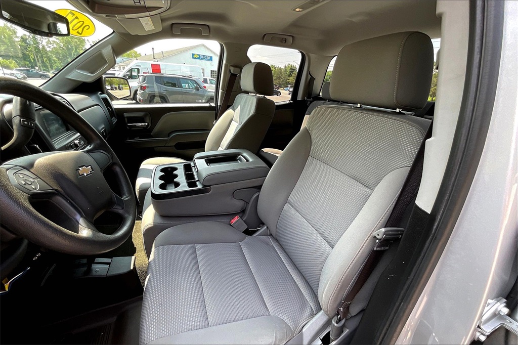 2017 Chevrolet Silverado 1500 Custom - Photo 17
