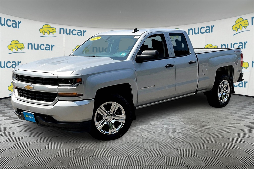 2017 Chevrolet Silverado 1500 Custom - Photo 3