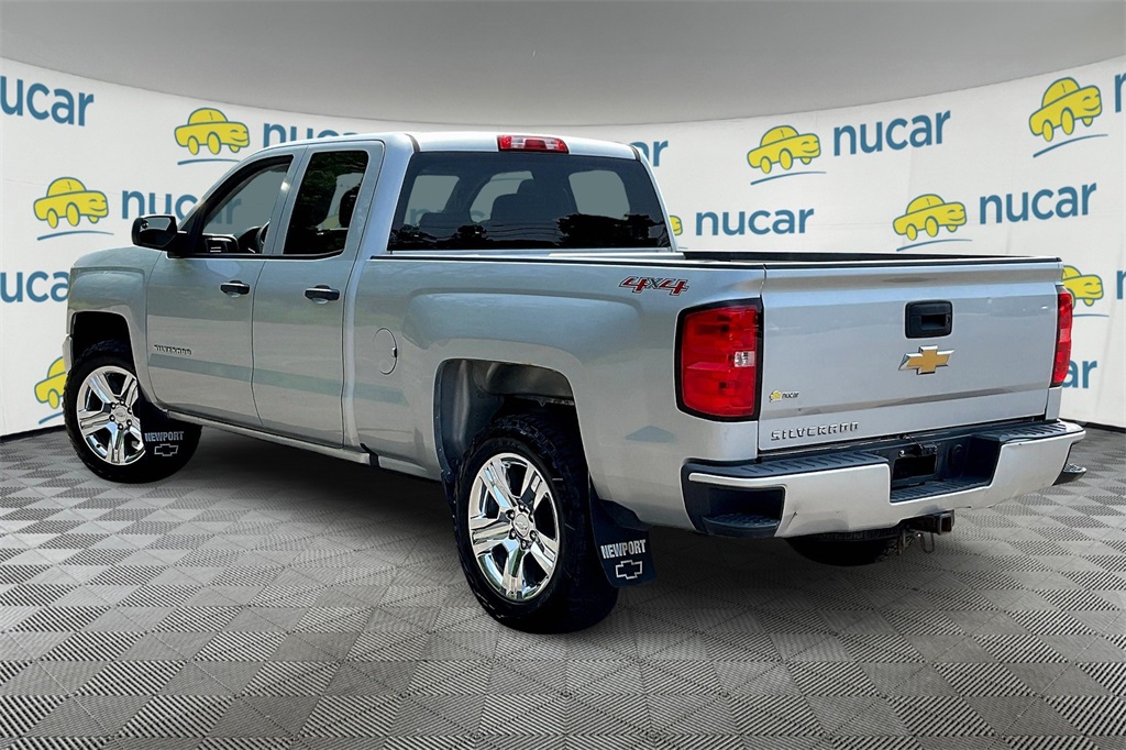 2017 Chevrolet Silverado 1500 Custom - Photo 4