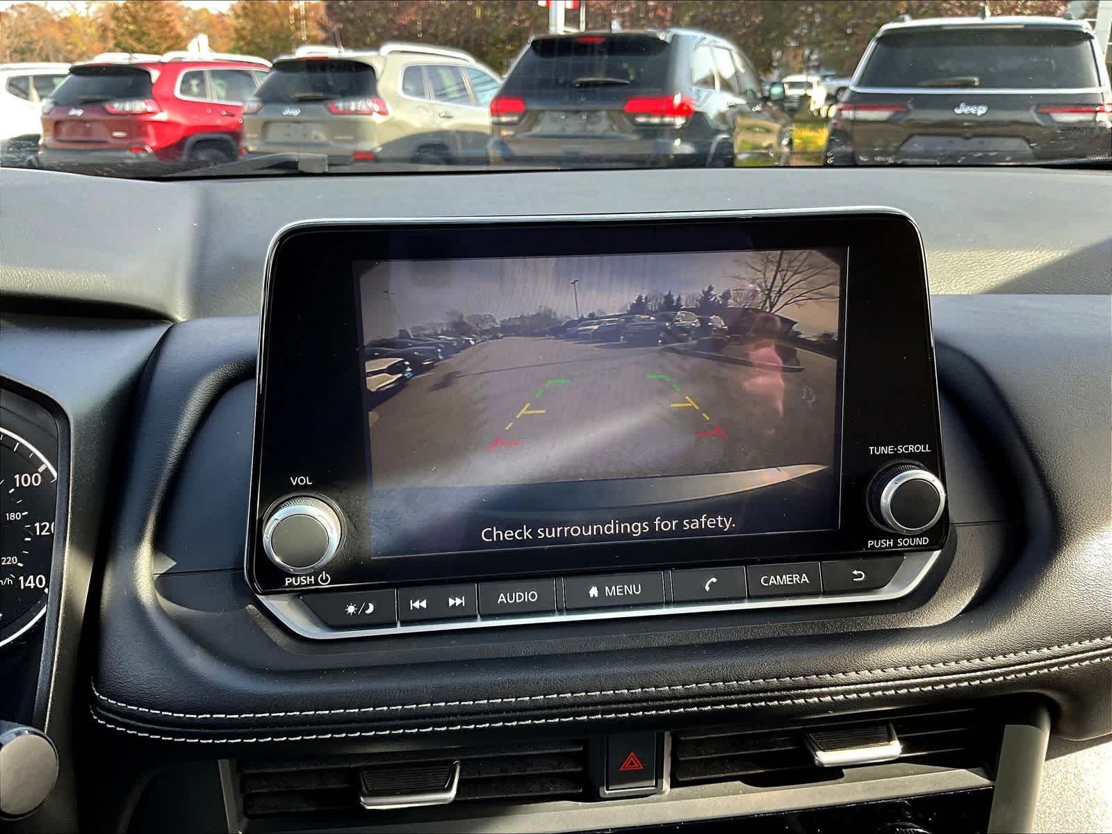 2024 Nissan Rogue SV - Photo 19