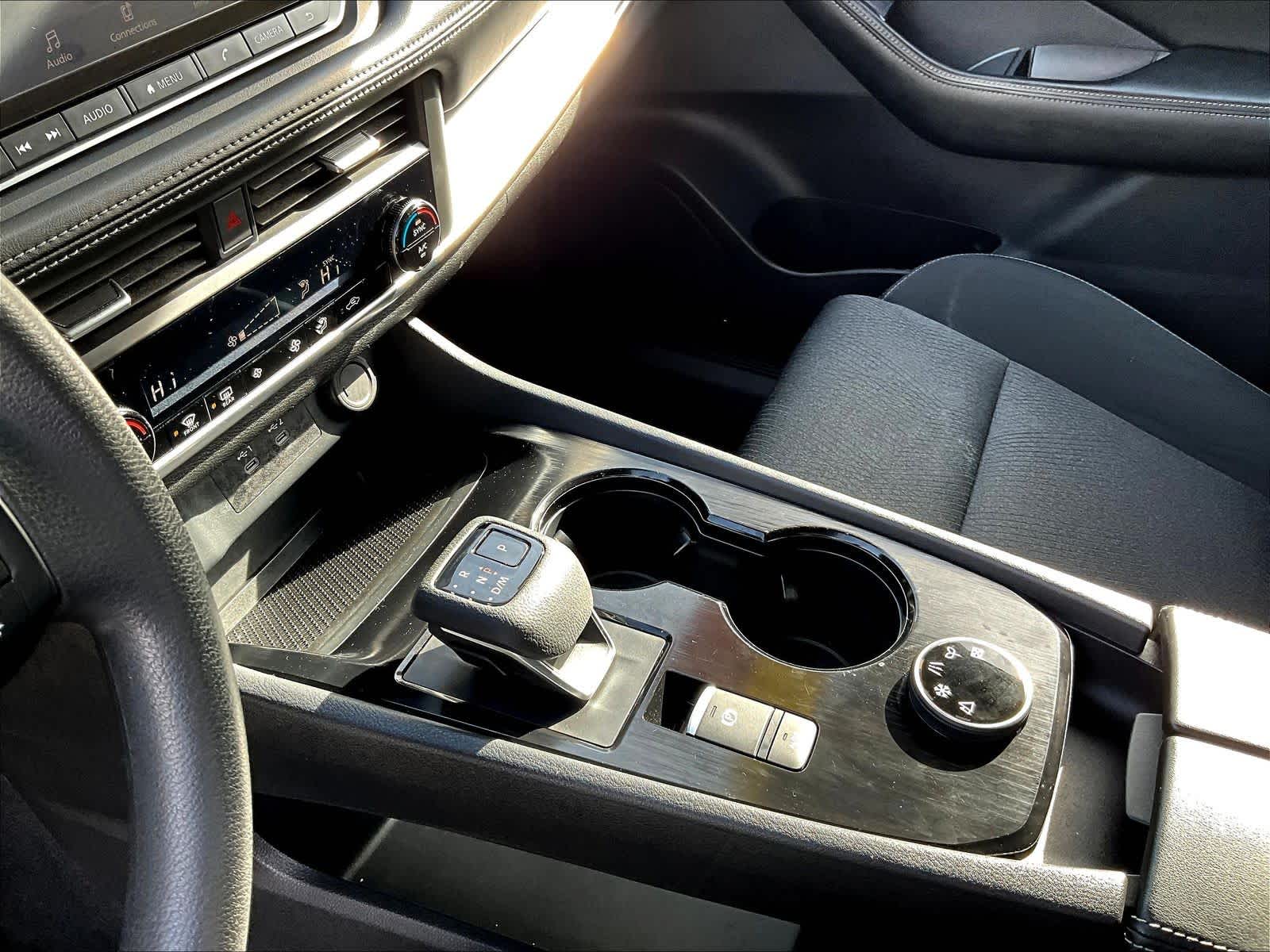 2024 Nissan Rogue SV - Photo 20