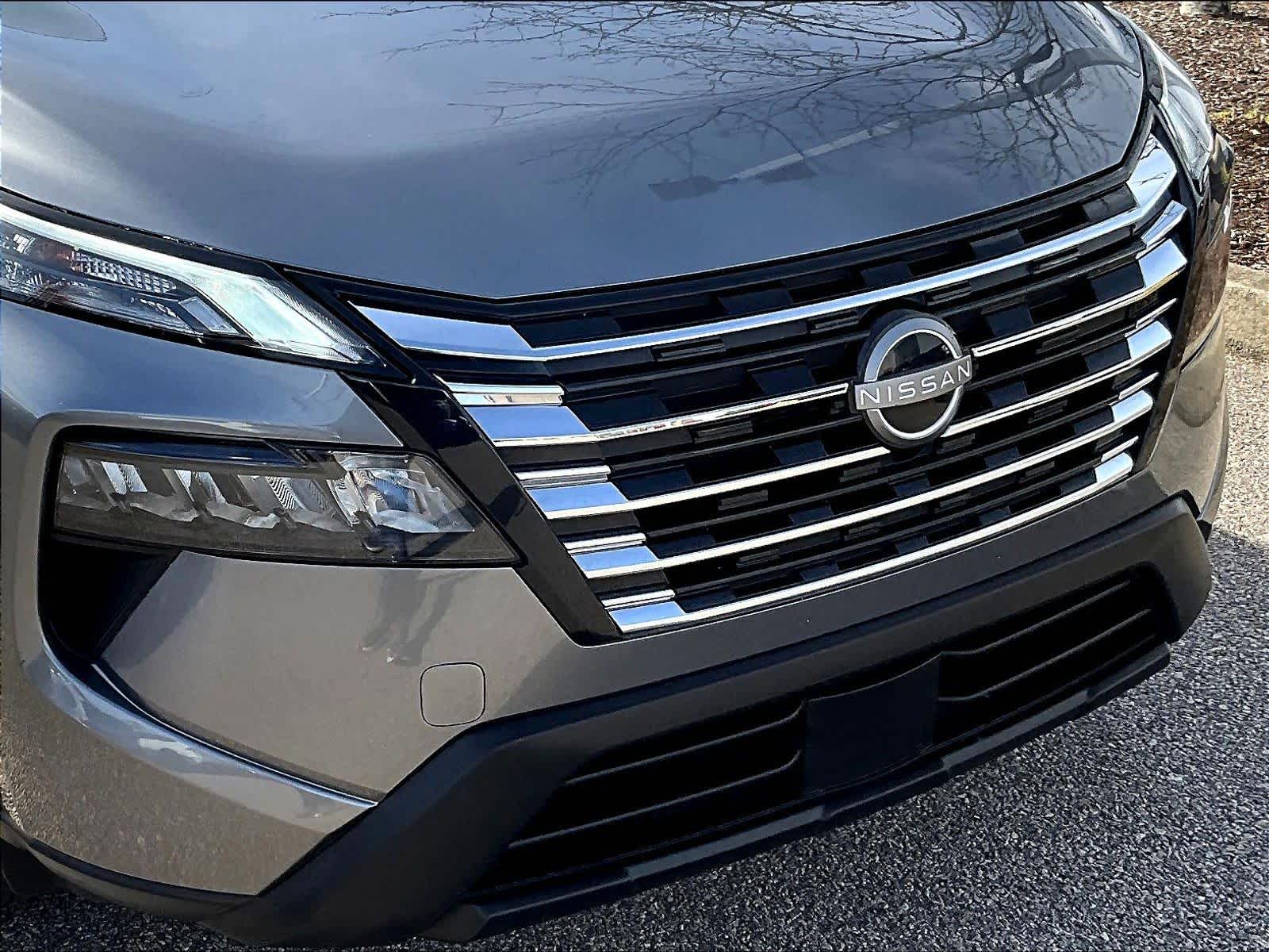 2024 Nissan Rogue SV - Photo 29