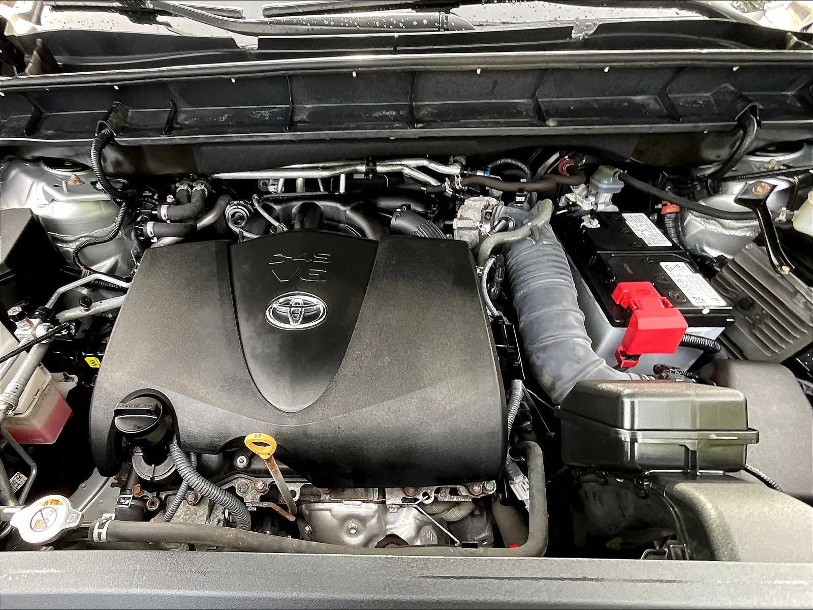 2021 Toyota Highlander XLE - Photo 30