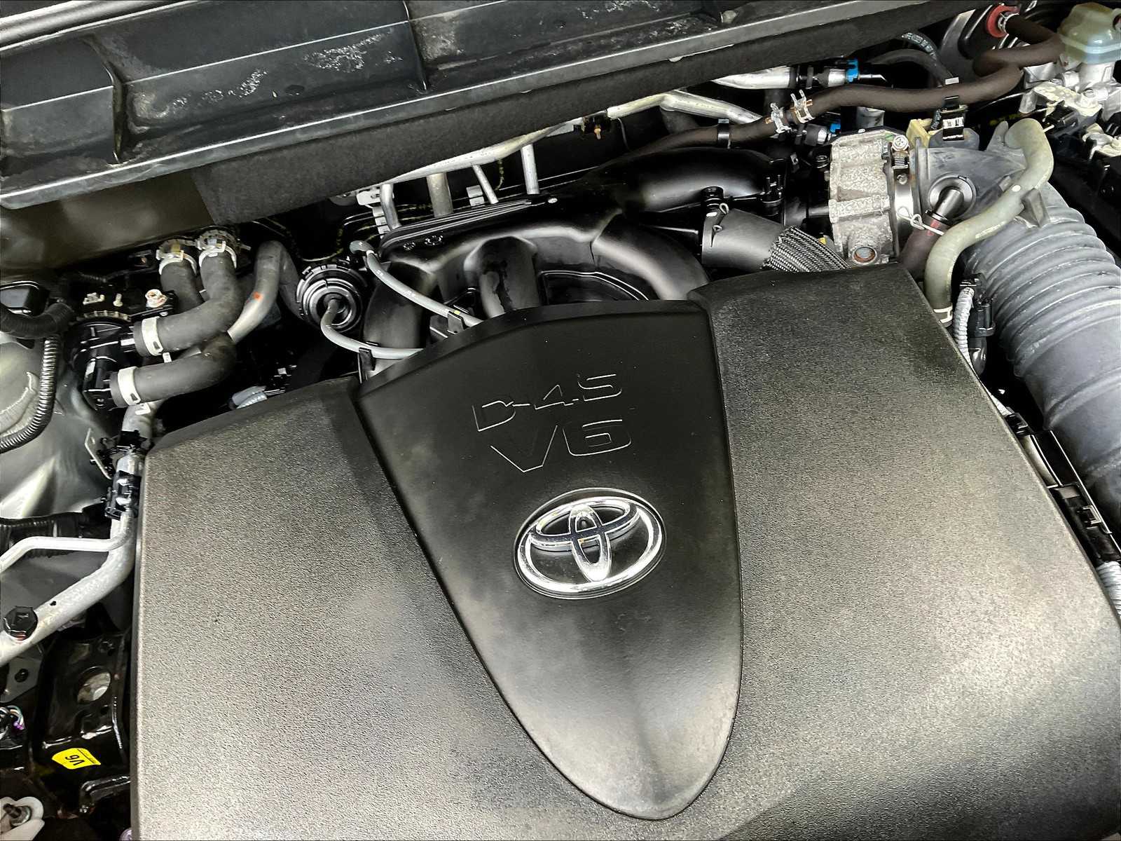 2021 Toyota Highlander XLE - Photo 35