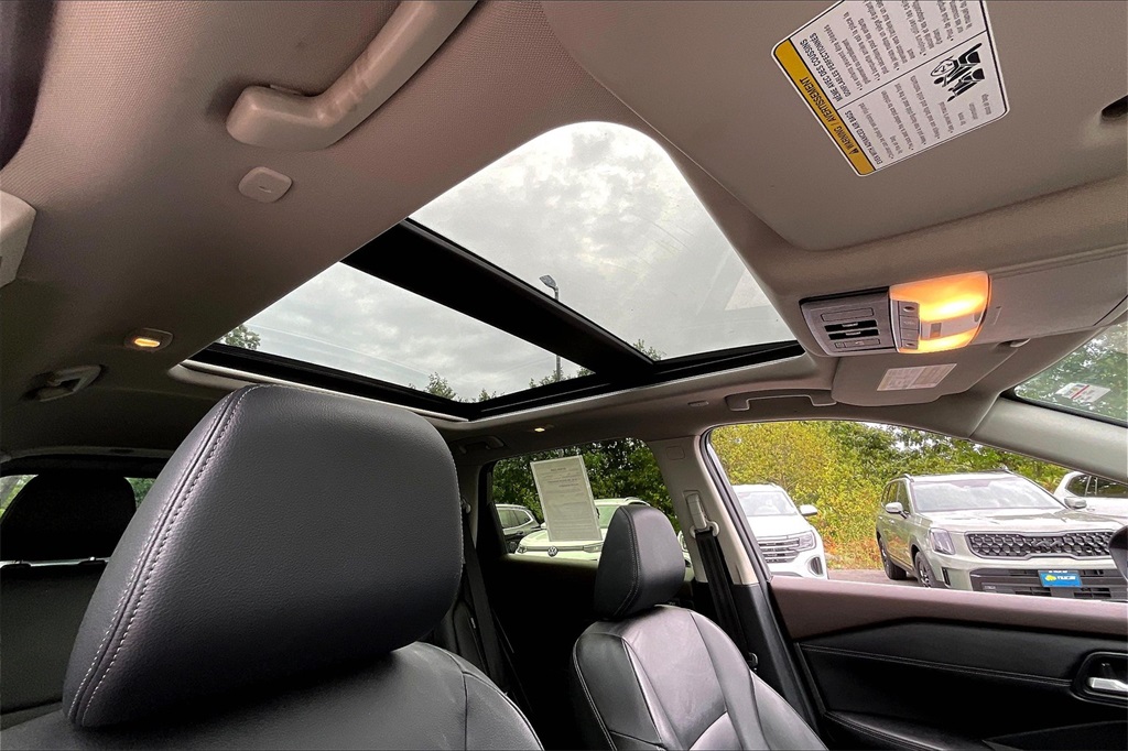 2023 Nissan Rogue SL - Photo 21