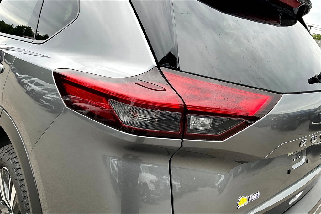 2023 Nissan Rogue SL - Photo 32