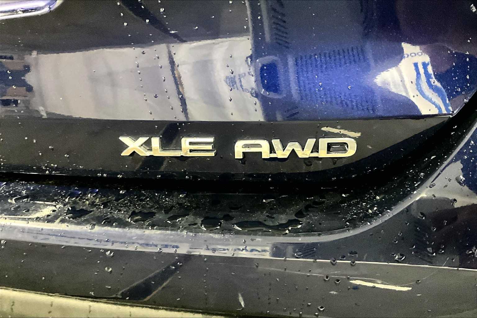 2022 Toyota Highlander XLE - Photo 30