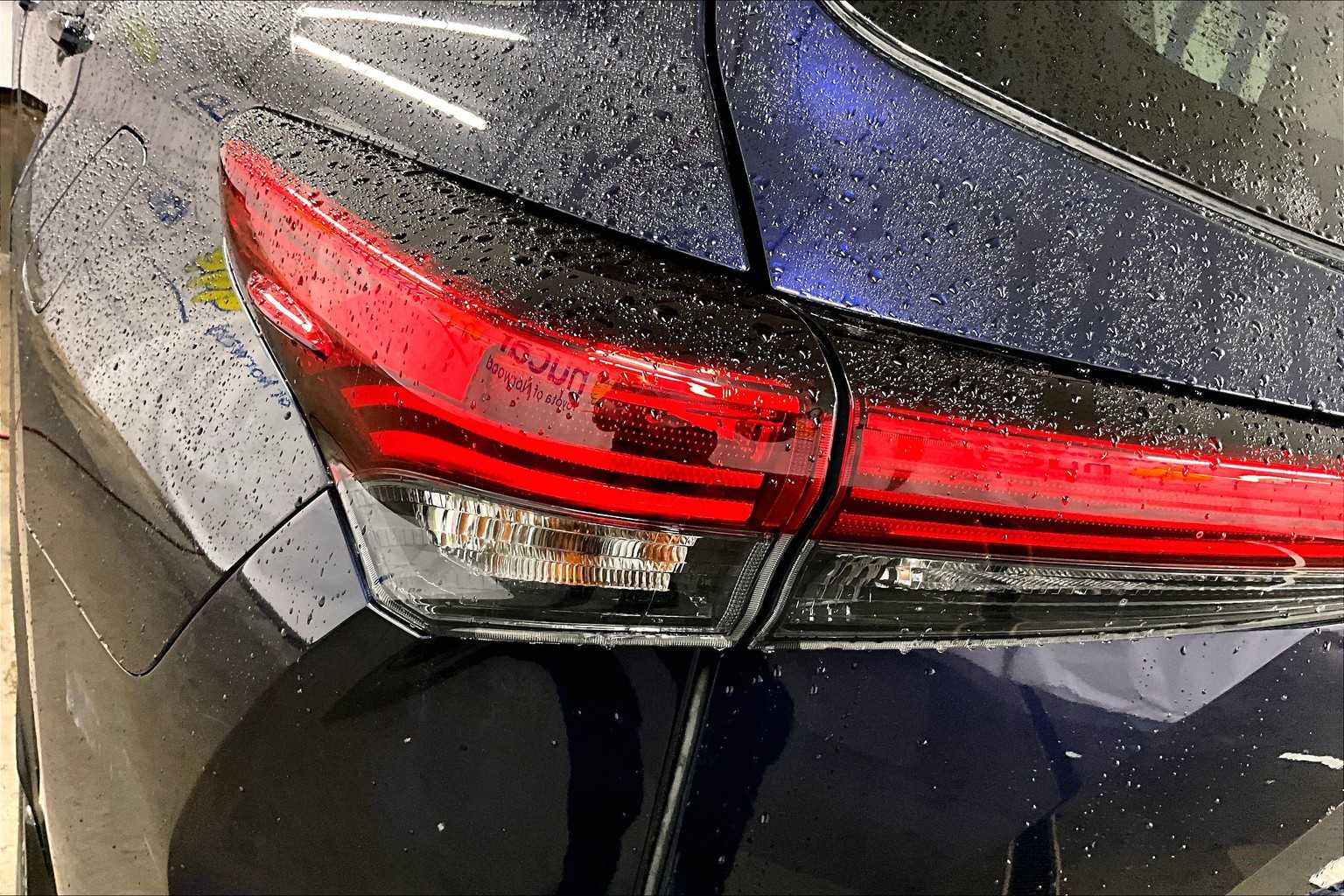 2022 Toyota Highlander XLE - Photo 35