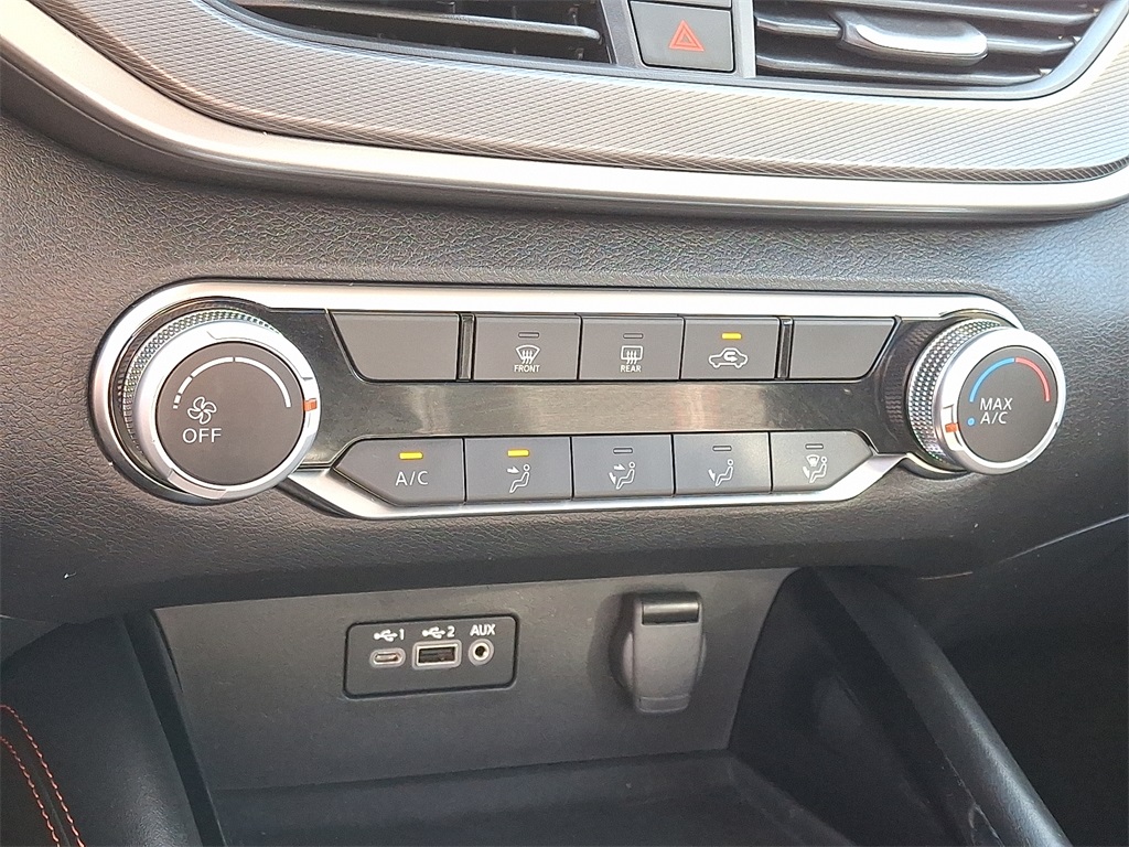 2024 Nissan Altima 2.5 SR - Photo 17