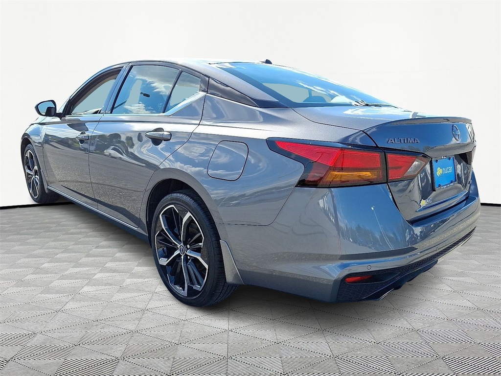 2024 Nissan Altima 2.5 SR - Photo 5