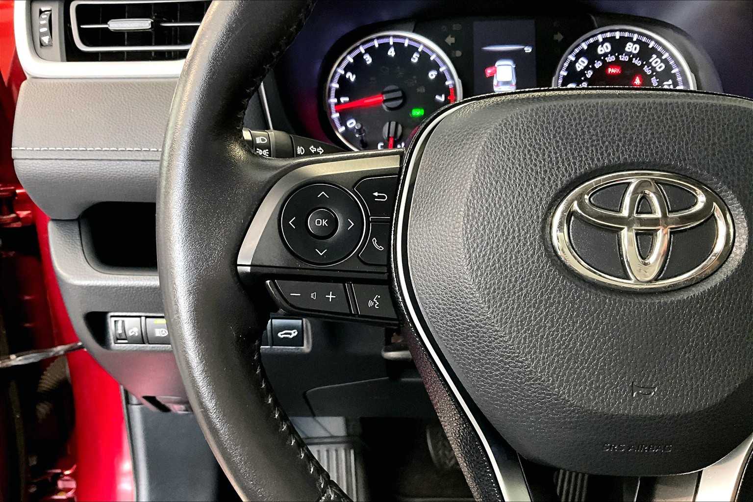 2019 Toyota RAV4 XLE - Photo 24