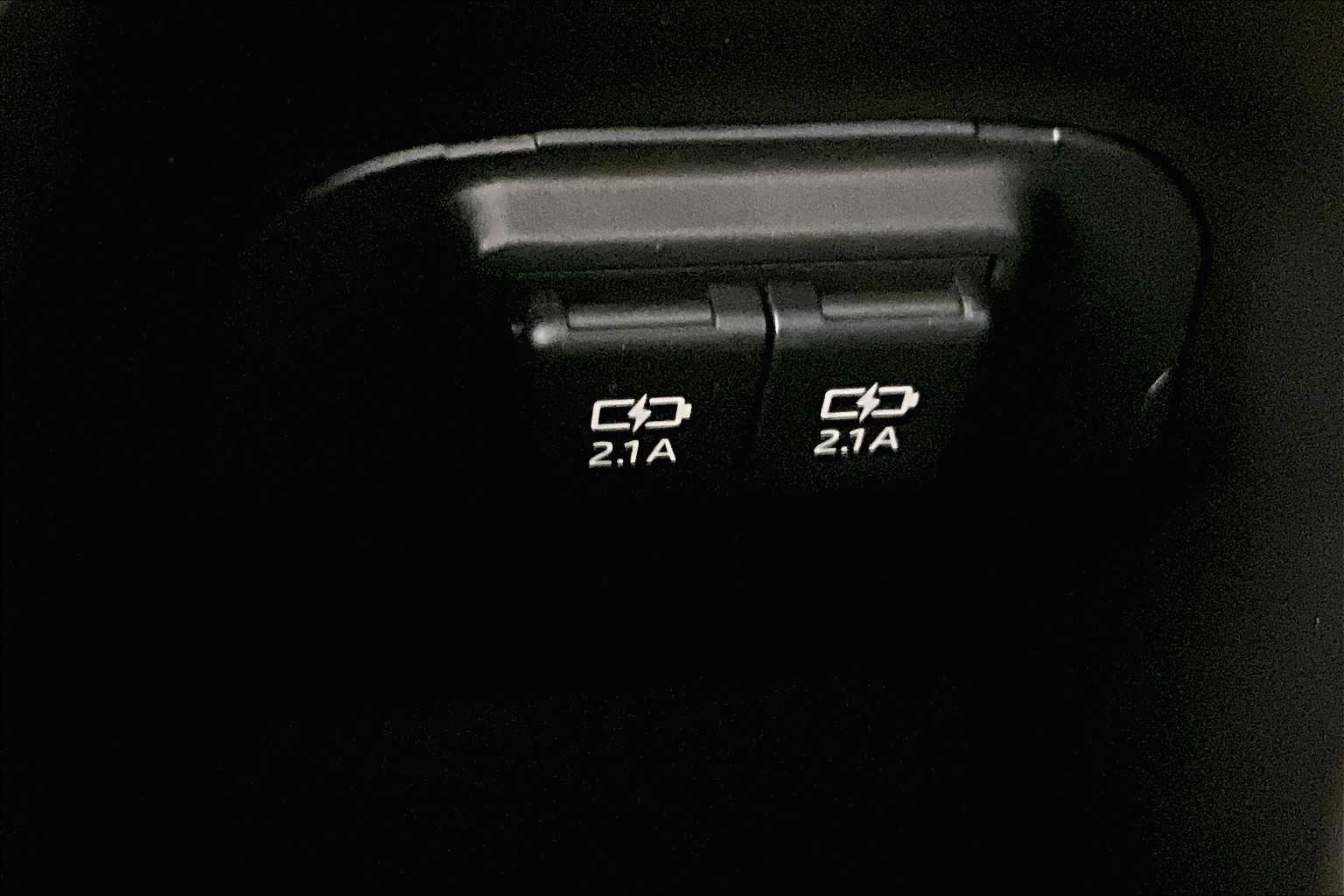 2019 Toyota RAV4 XLE - Photo 28