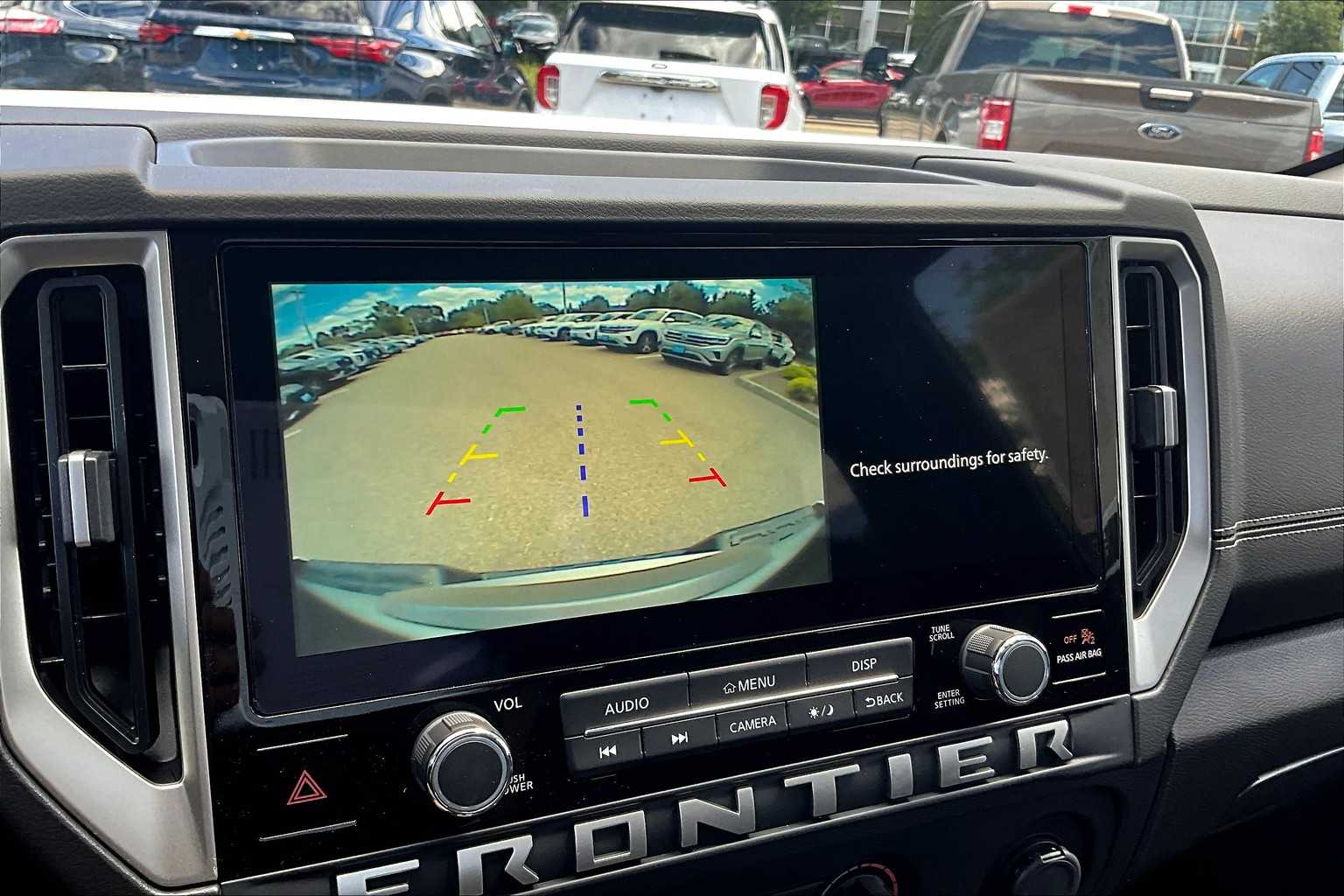2025 Nissan Frontier SV - Photo 19