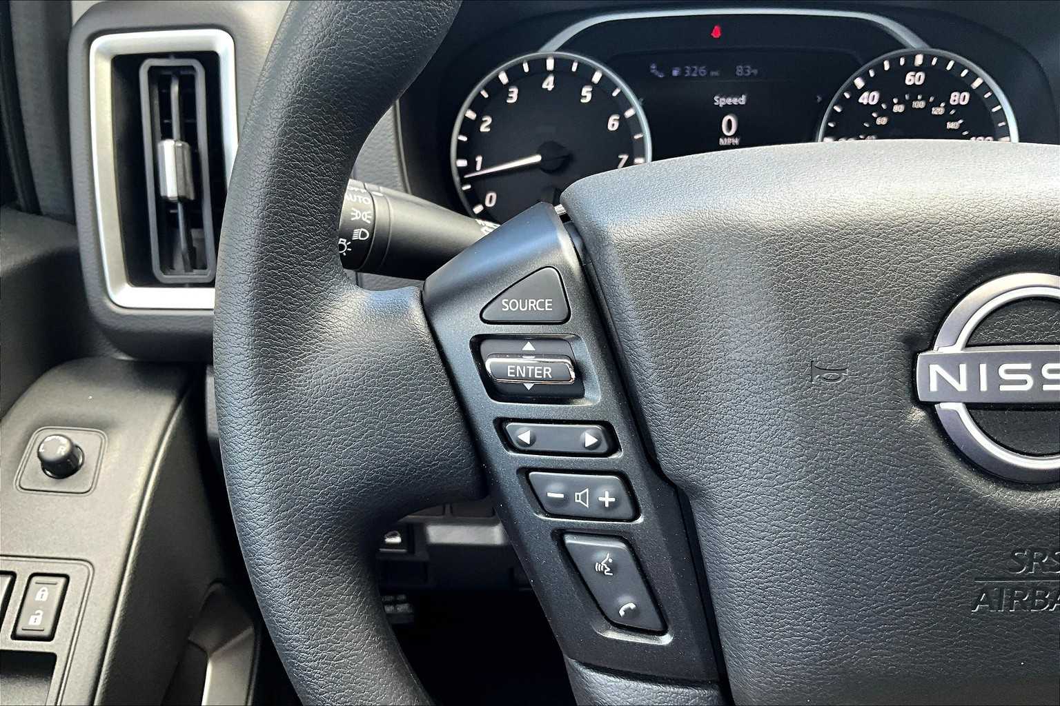 2025 Nissan Frontier SV - Photo 22