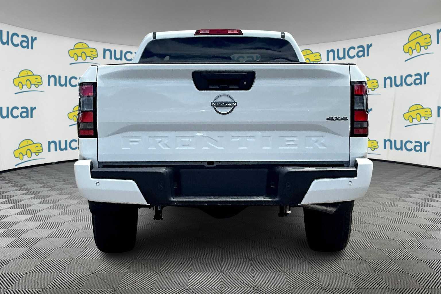 2025 Nissan Frontier SV - Photo 5