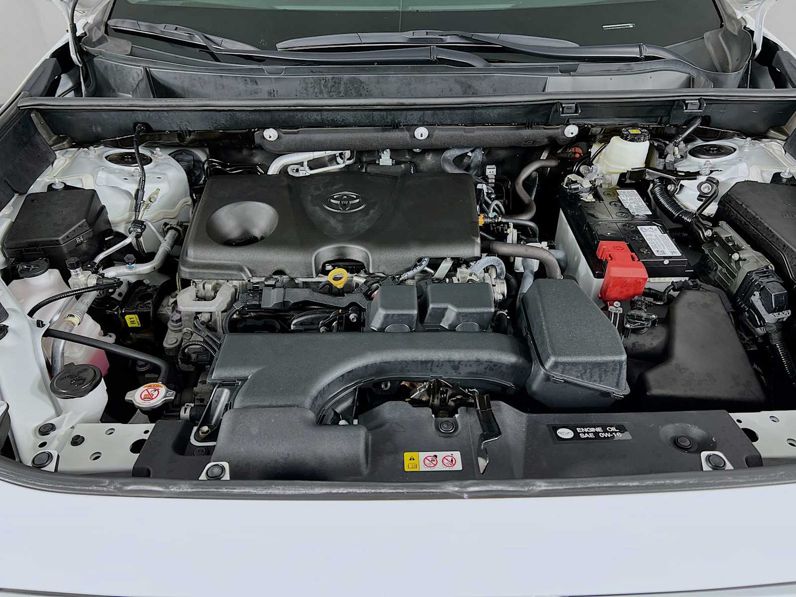 2022 Toyota RAV4 XLE - Photo 31