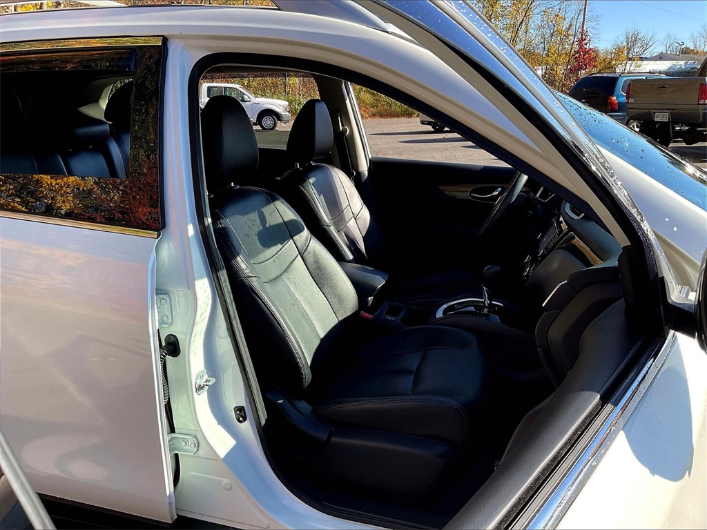 2016 Nissan Rogue SL - Photo 11