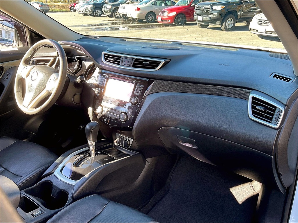 2016 Nissan Rogue SL - Photo 13
