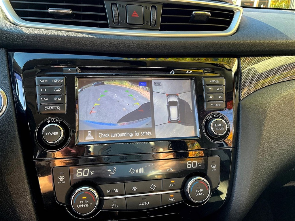 2016 Nissan Rogue SL - Photo 15