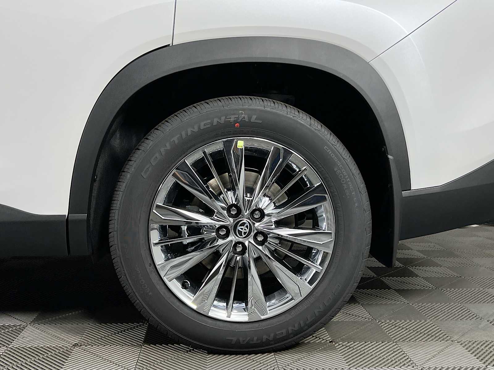 2025 Toyota Grand Highlander Platinum - Photo 19