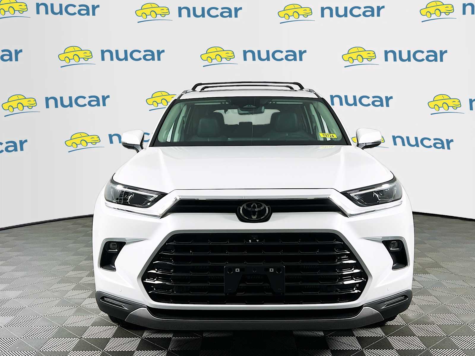 2025 Toyota Grand Highlander Platinum - Photo 2