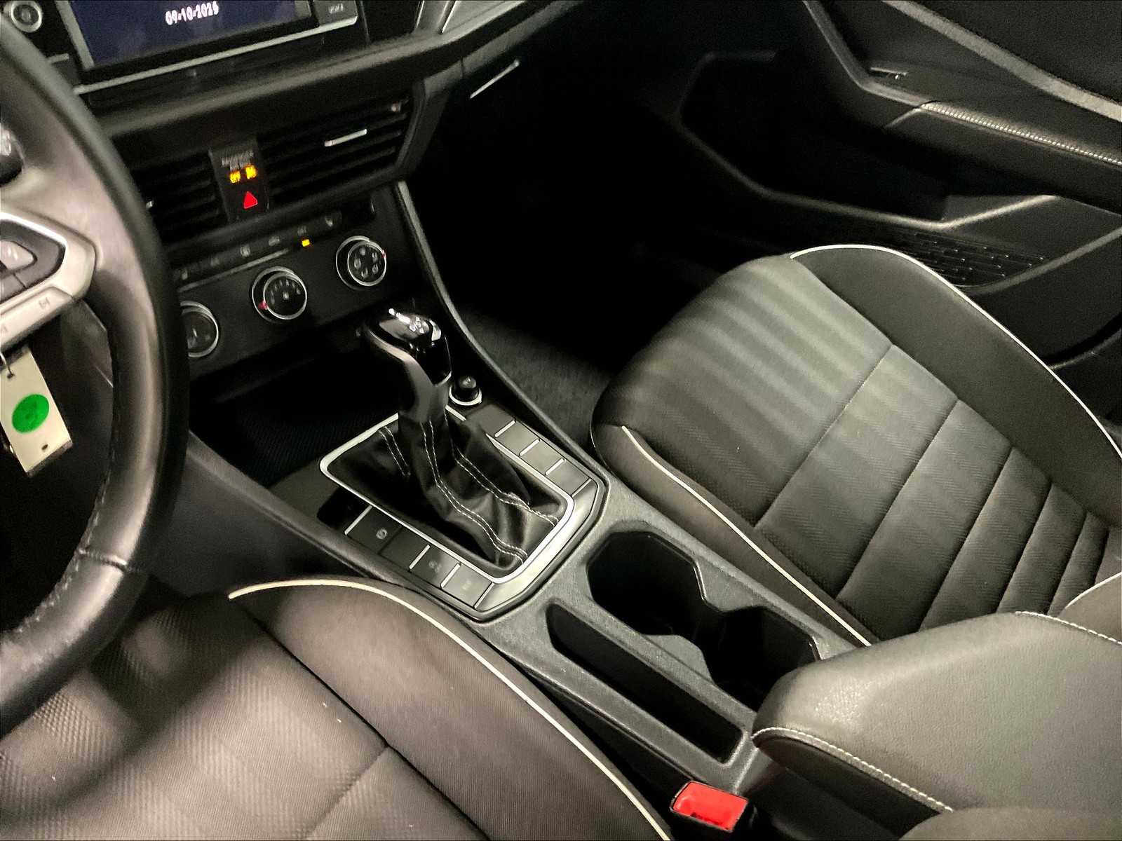 2024 Volkswagen Jetta Sport - Photo 20