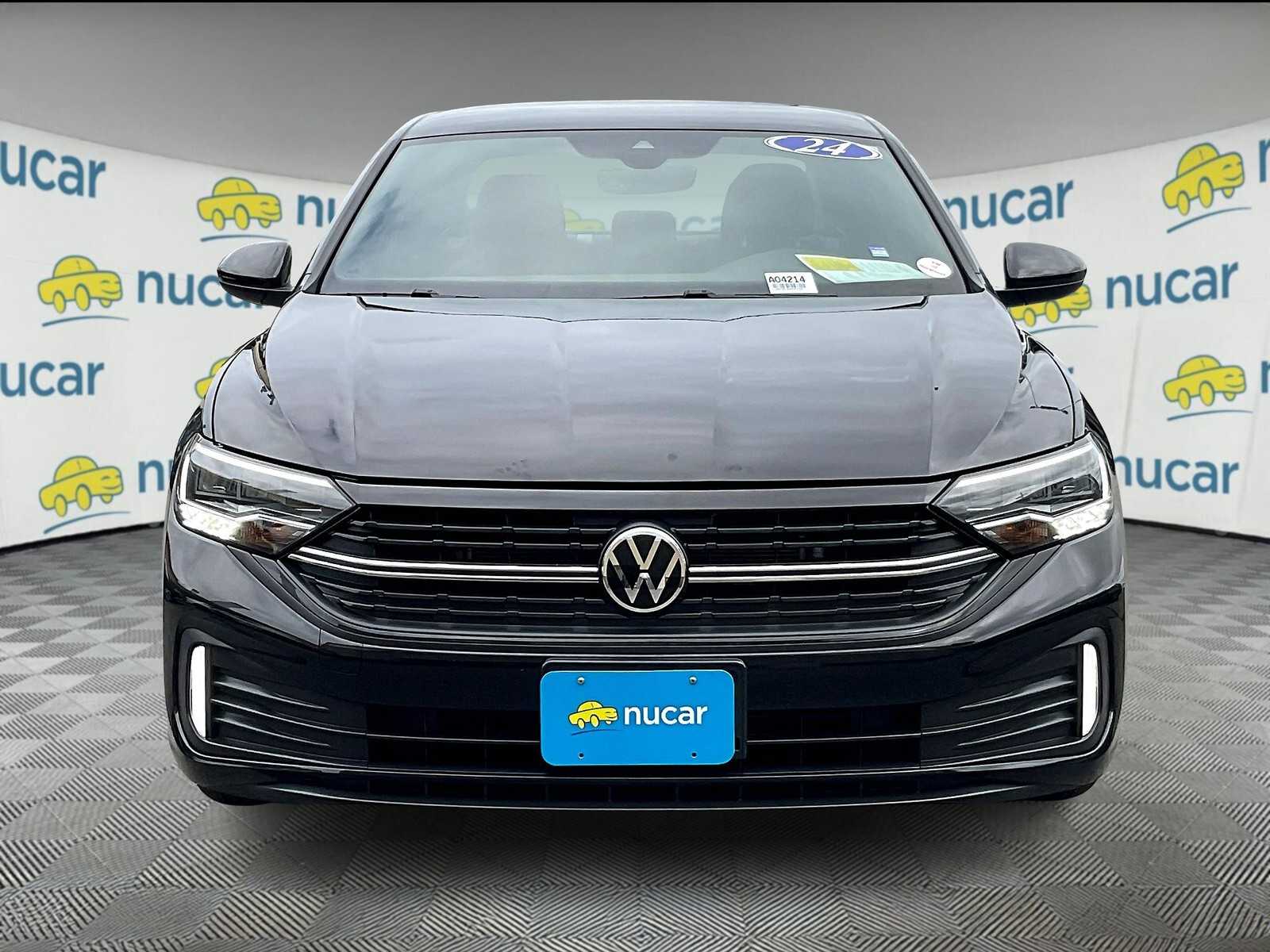 2024 Volkswagen Jetta Sport - Photo 2