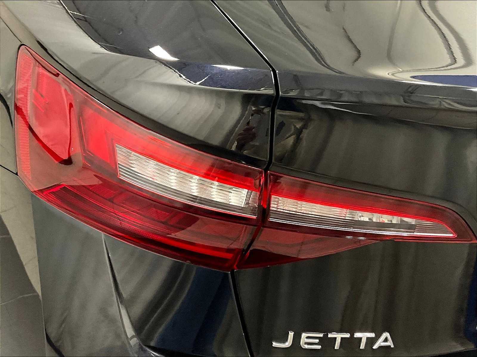 2024 Volkswagen Jetta Sport - Photo 32